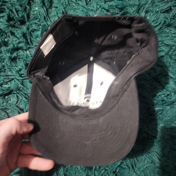 Vintage Garth Brooks World Tour Black Snapback Hat – Country Music Merch - Picture 5 of 6